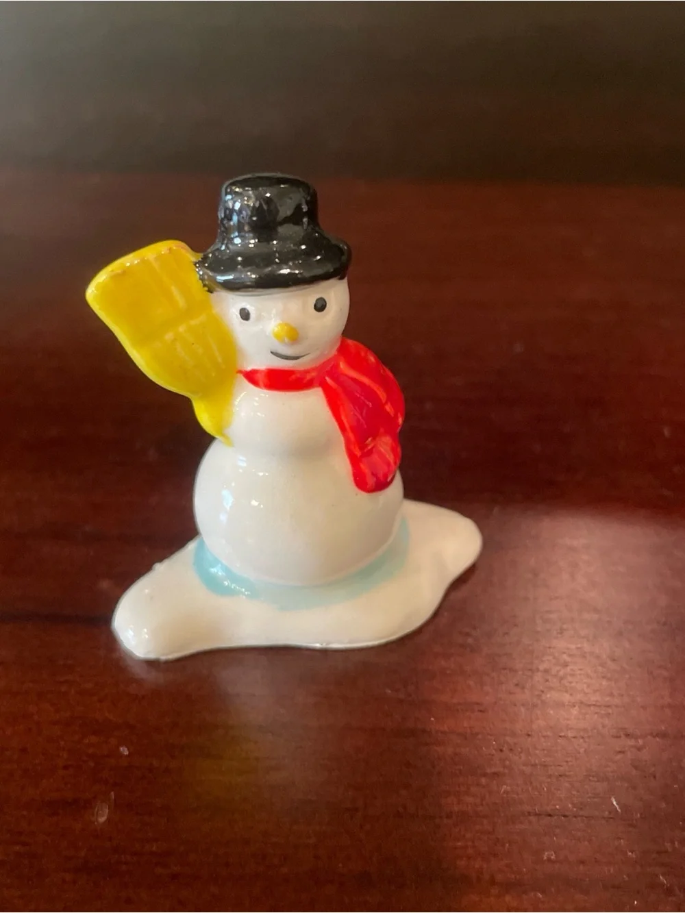 Vintage Ceramic Christmas Figurine Set - Multicolor